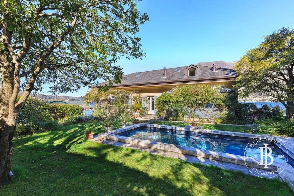 Villa directly on the Lake of Como in Blevio — 5