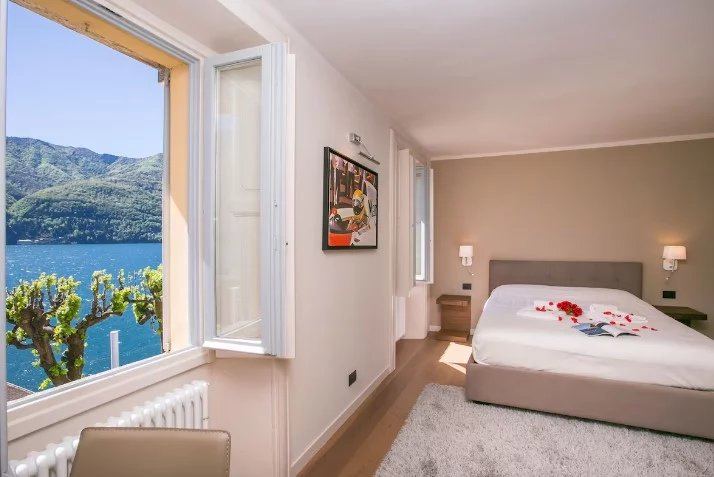 House (5 bed) in Carate Urio — 4