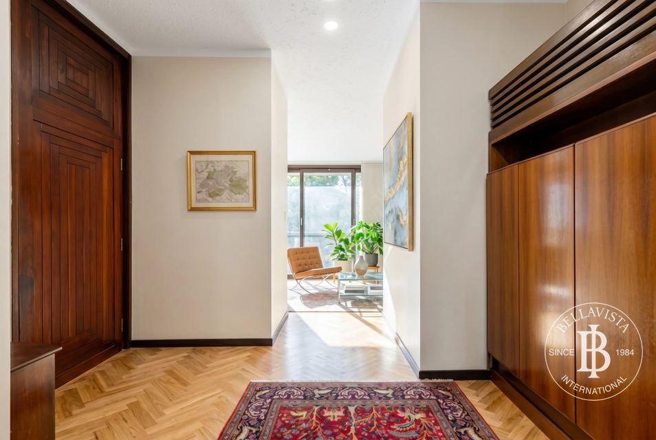 Timeless elegance surrounded by nature – Exclusive villa in the Como area — 8