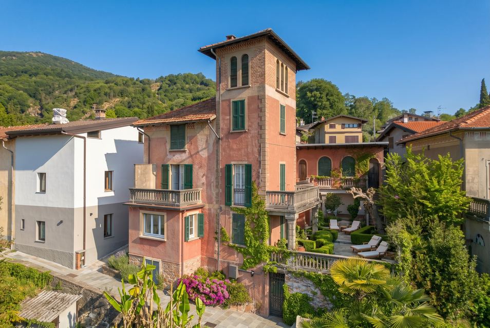 Exclusive Large-Scale Real Estate Complex in Cuasso al Monte, Varese — 3