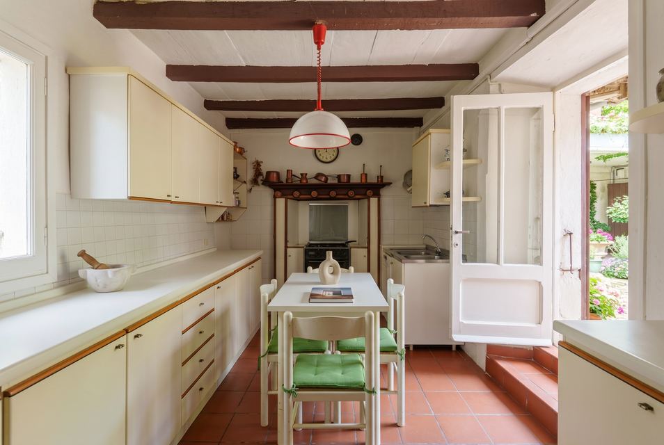 Exclusive Large-Scale Real Estate Complex in Cuasso al Monte, Varese — 7