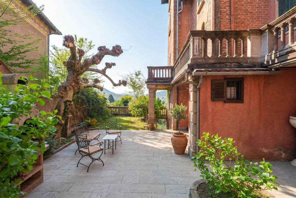 Exclusive Large-Scale Real Estate Complex in Cuasso al Monte, Varese — 10