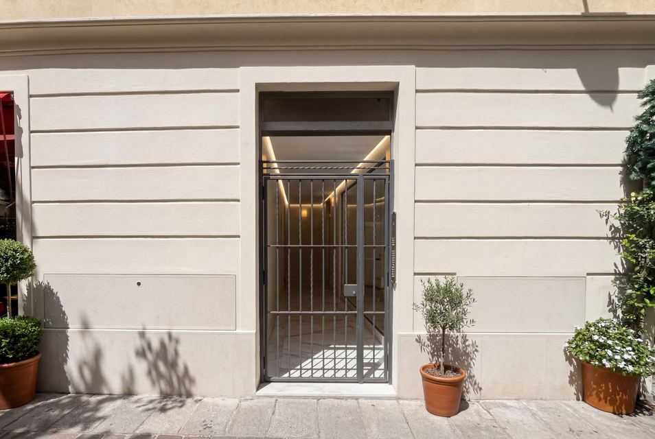 Furnished Apartment for Rent in the Heart of the Historic Center of Como — 12