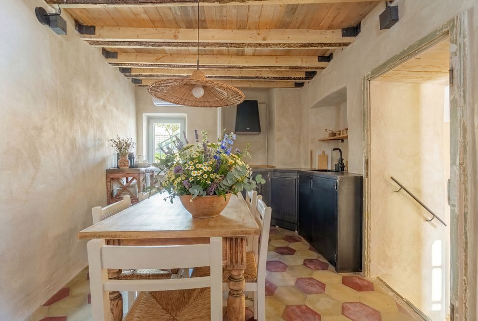 Exclusive Townhouse in the Historic Village of Torno Lake View and Private Garage — 10