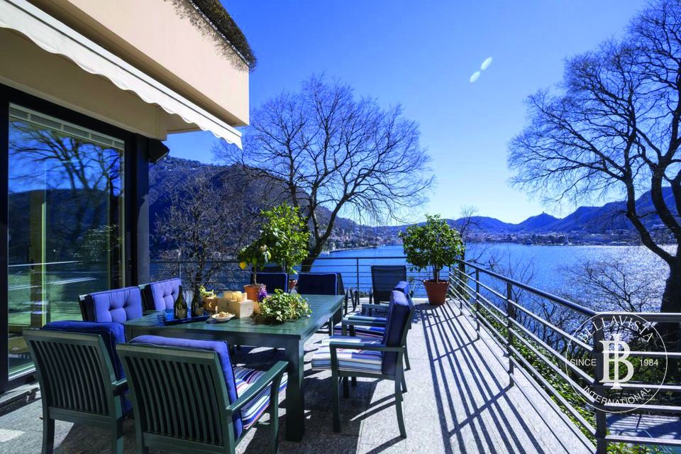 AFFITTO Villa La Reina del Norte con piscina privata e vista panoramica sul Lago di Como — 2
