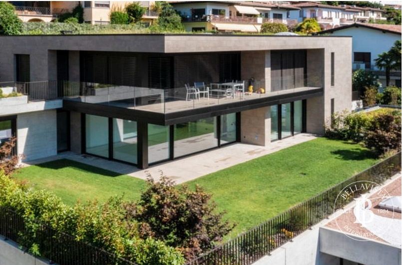 Modern Duplex Apartment in a Fantastic Location in Savosa — 1