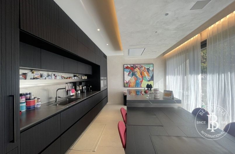 Modern Duplex Apartment in a Fantastic Location in Savosa — 4