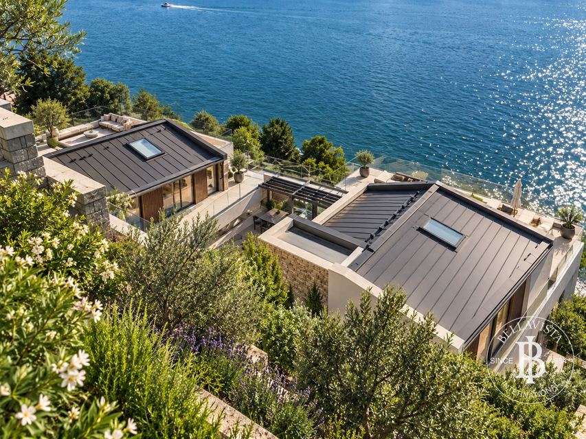 Elegant Modern Villa Overlooking Lake Como and Comacina Island — 4