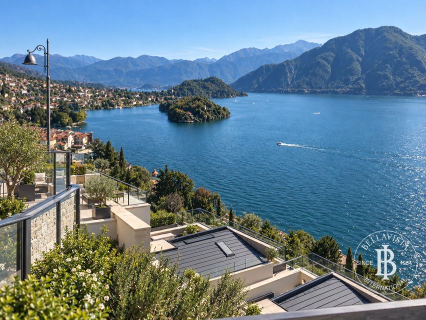 Elegant Modern Villa Overlooking Lake Como and Comacina Island — 10