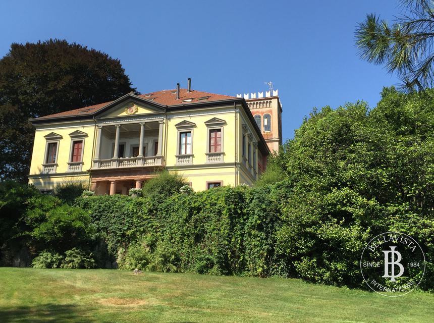 Period villa with a centuries-old park overlooking Lake Lugano — 2