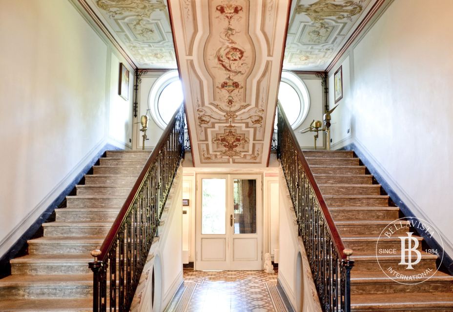 Period villa with a centuries-old park overlooking Lake Lugano — 5