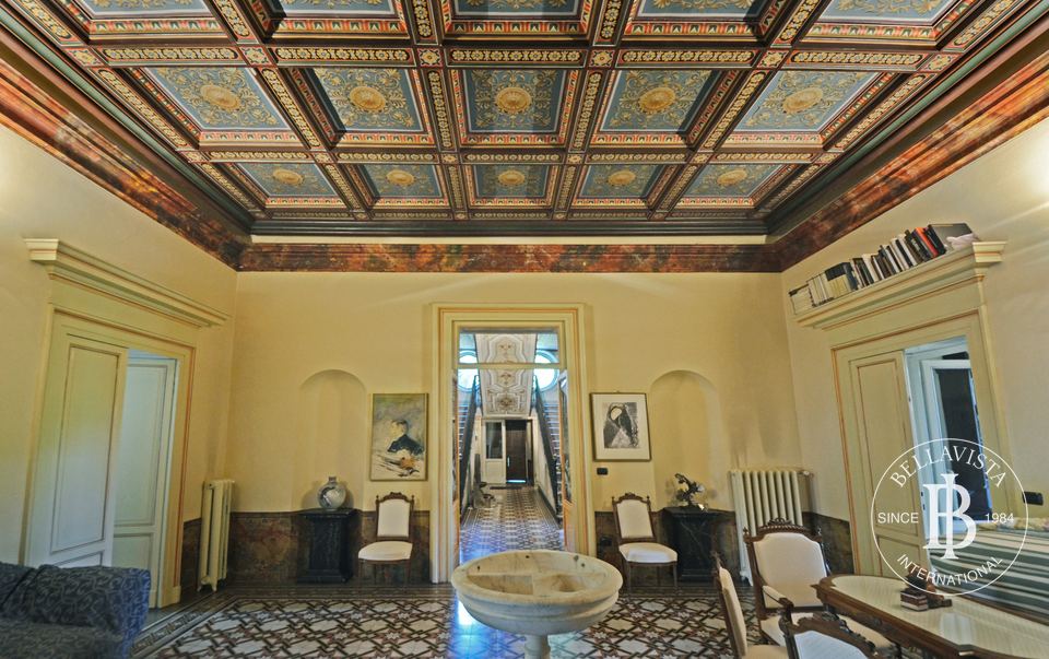 Period villa with a centuries-old park overlooking Lake Lugano — 6