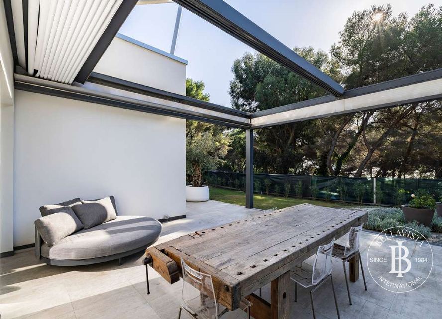 EXCLUSIVE CONTEMPORARY VILLA IN MARINA DI ANDORA — 12