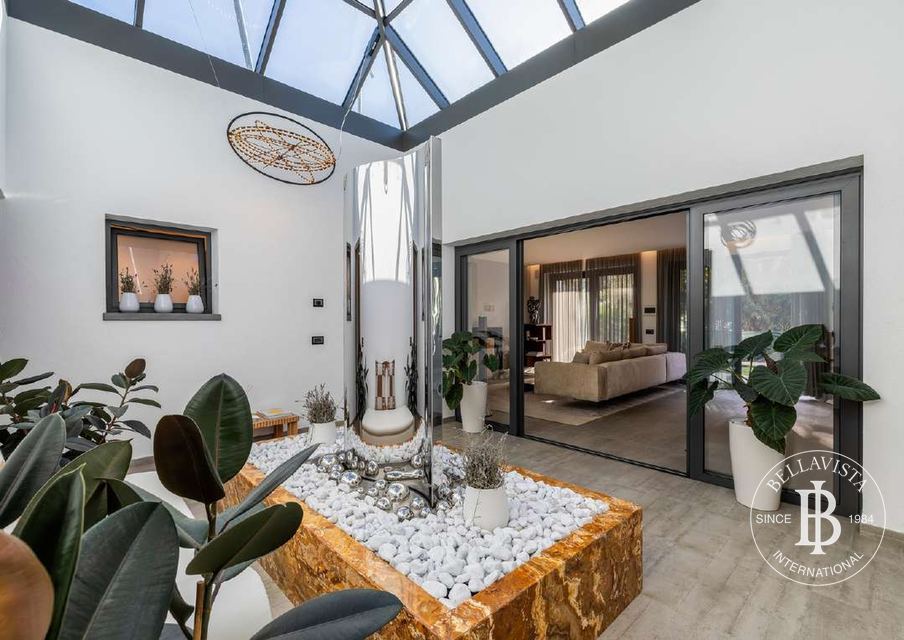 EXCLUSIVE CONTEMPORARY VILLA IN MARINA DI ANDORA — 6