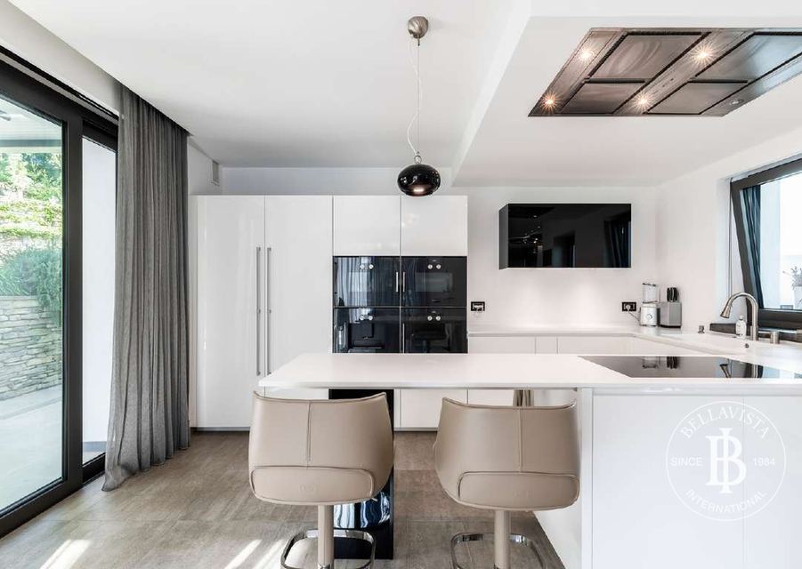 EXCLUSIVE CONTEMPORARY VILLA IN MARINA DI ANDORA — 7